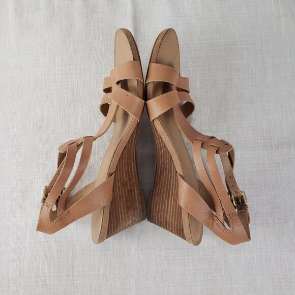 Franco Sarto Dare Nude Leather T-Strap Open Toe Wedge Sandals Womens Size 10 - Picture 4 of 10